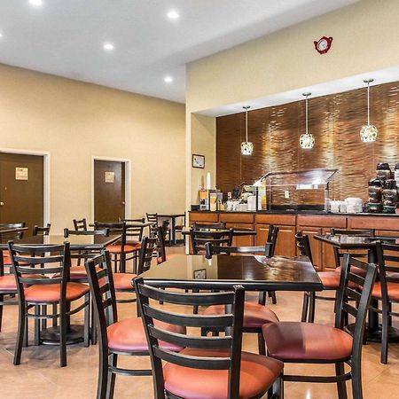 Quality Suites Centro de Convenciones Hickory Exterior foto