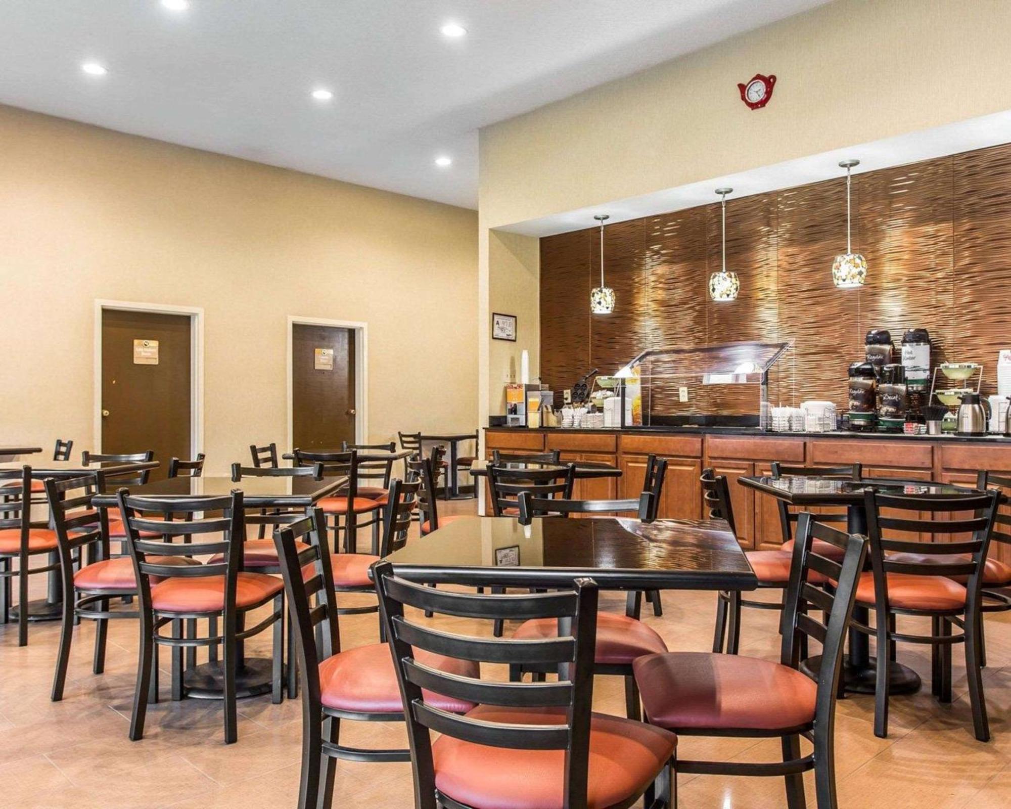 Quality Suites Centro de Convenciones Hickory Exterior foto