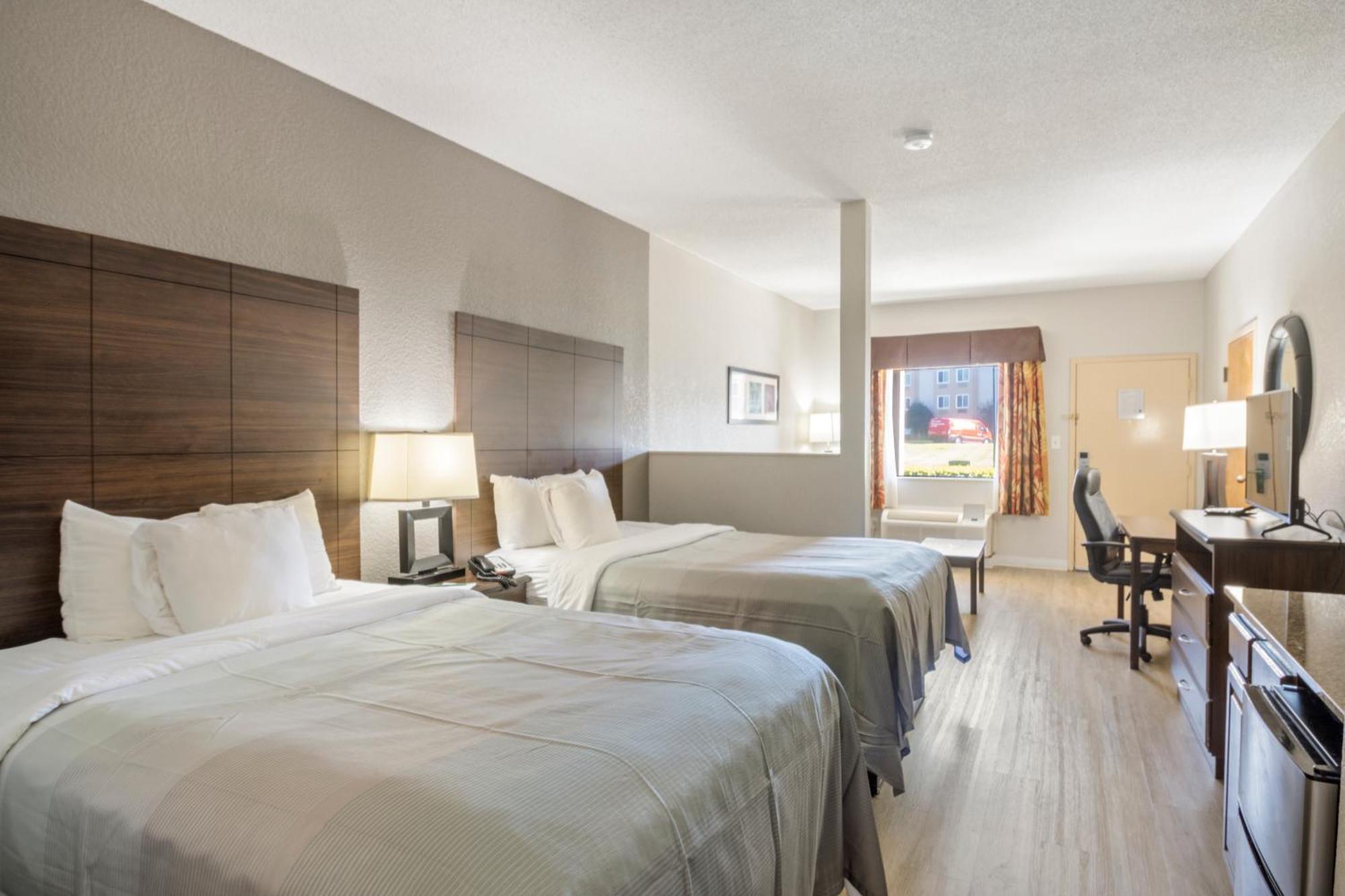 Quality Suites Centro de Convenciones Hickory Exterior foto
